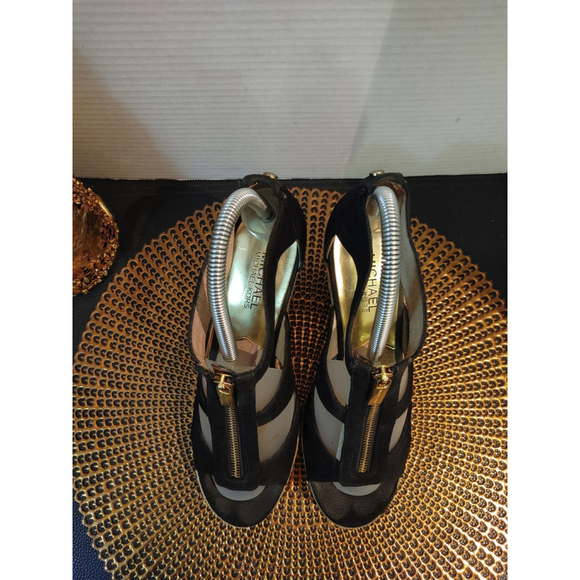 Michael Kors Berkley Wedge Sandals Size 8 - Picture 3 of 6